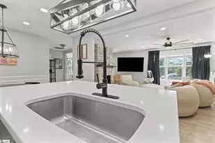 127 E Victoria Rd, Spartanburg, SC 29301 - Photo 15