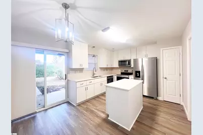 7 Bailess Court, Greer, SC 29650 - Photo 5