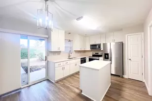 7 Bailess Ct, Greer, SC 29650 - Photo 5