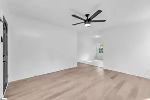 409-A Yardley Ct, Spartanburg, SC 29306 - Photo 7