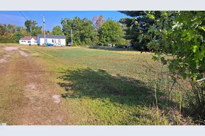 15 Bennie Brown Court, Taylors, SC 29687 - Photo 5