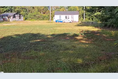 15 Bennie Brown Court, Taylors, SC 29687 - Photo 3