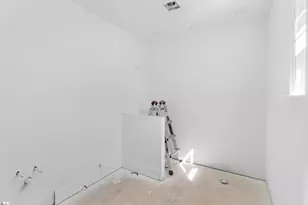 105 Bailey St, Anderson, SC 29621 - Photo 13