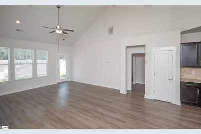 117 Creekhaven Lane, Taylors, SC 29687 - Photo 9