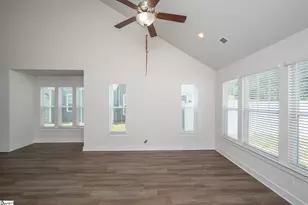 117 Creekhaven Ln, Taylors, SC 29687 - Photo 5