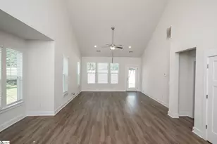 117 Creekhaven Ln, Taylors, SC 29687 - Photo 7