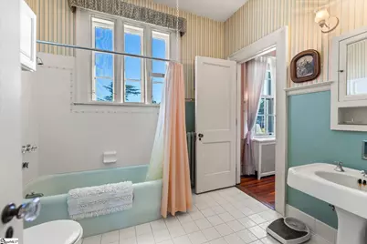 780 W Main Street, Laurens, SC 29360 - Photo 41