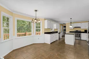 21 Glen Eagle Pl, Spartanburg, SC 29301 - Photo 5