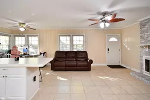 303 Tanglewood Dr, Anderson, SC 29621 - Photo 15