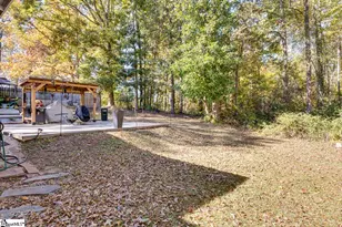 118 Iris Dr, Easley, SC 29642 - Photo 31