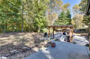 118 Iris Dr, Easley, SC 29642 - Photo 27