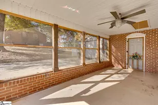 118 Iris Dr, Easley, SC 29642 - Photo 25