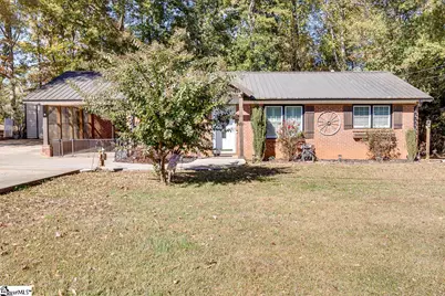 118 Iris Drive, Easley, SC 29642 - Photo 3