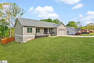 308 Pineridge Dr, Spartanburg, SC 29303 - Photo 3