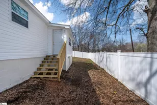 509 S Bomar Ave, Landrum, SC 29356 - Photo 19