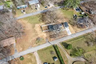 509 S Bomar Ave, Landrum, SC 29356 - Photo 21