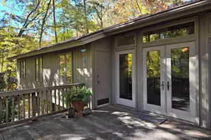 434 Henderson Rd, Greenville, SC 29607 - Photo 9