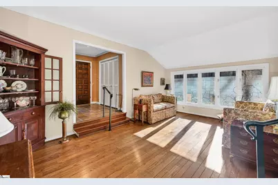 434 Henderson Road, Greenville, SC 29607 - Photo 5