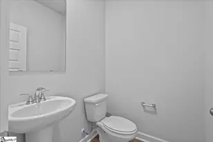 584 Cozy Blf Rd, Spartanburg, SC 29301 - Photo 9