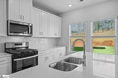 584 Cozy Bluff Road, Spartanburg, SC 29301 - Photo 5