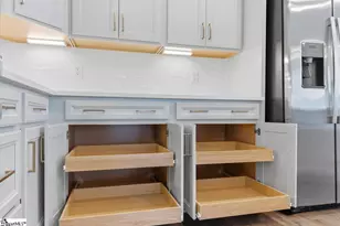 409 Crestcreek Dr, Anderson, SC 29621 - Photo 7