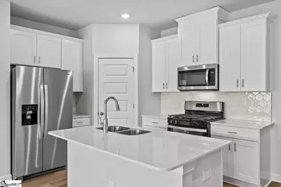 429 Blissful Court, Taylors, SC 29687 - Photo 5