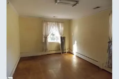 905 E Greenville Street, Anderson, SC 29621 - Photo 21