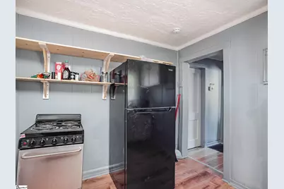 17 Bridwell Avenue, Greenville, SC 29607 - Photo 9