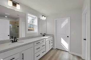 156 Hunter Ridge Dr, Boiling Springs, SC 29316 - Photo 21