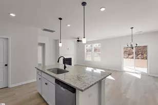 160 Hunter Ridge Dr, Boiling Springs, SC 29316 - Photo 13