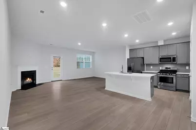 330 E Compass Way, Easley, SC 29640 - Photo 3