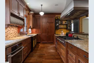 900 Fairview Farms Road, Campobello, SC 29322 - Photo 7