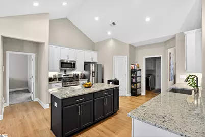 834 Grantwood Circle, Greer, SC 29651 - Photo 17