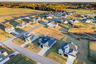 834 Grantwood Cir, Greer, SC 29651 - Photo 35