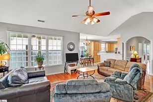 111 Lansfair Way, Greenville, SC 29607 - Photo 9