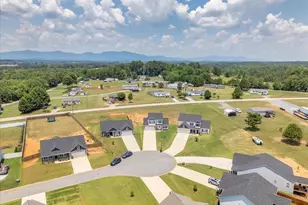 421 Willow Ct, Campobello, SC 29322 - Photo 27