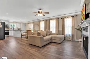 421 Willow Ct, Campobello, SC 29322 - Photo 9