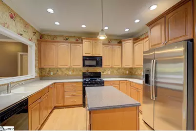 229 E Thistle Lane, Greenville, SC 29615 - Photo 3