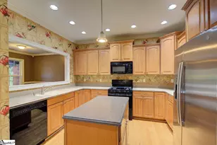 229 E Thistle Ln, Greenville, SC 29615 - Photo 15