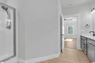 624 Lombard Dr, Boiling Springs, SC 29316 - Photo 17