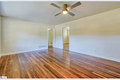 132 Walden Circle, Spartanburg, SC 29301 - Photo 7