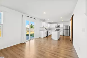 805 Danforth Dr, Greenville, SC 29617 - Photo 11