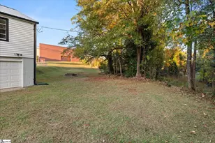 224 Syphrit Rd, Wellford, SC 29385 - Photo 37