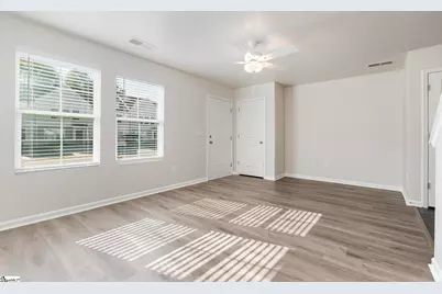 645 Blossom Run, Spartanburg, SC 29307 - Photo 7