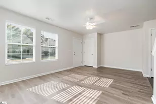 645 Blossom Run, Spartanburg, SC 29307 - Photo 7