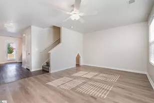 645 Blossom Run, Spartanburg, SC 29307 - Photo 5