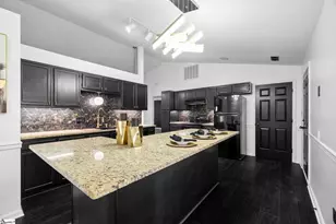 400 Hill Ln, Mauldin, SC 29662 - Photo 9