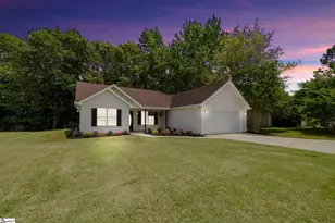 400 Hill Ln, Mauldin, SC 29662 - Photo 3