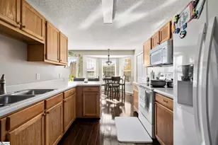 8 Shumagin Ct, Greenville, SC 29605 - Photo 13