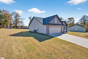 331 Hallie Olivia Dr, Inman, SC 29349 - Photo 35